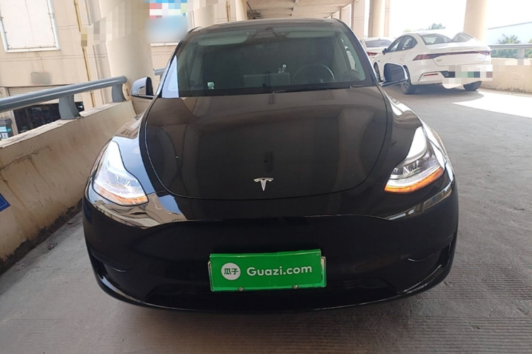 Tesla Model Y 2022 #3 Tesla Model Y 2022 car image #3