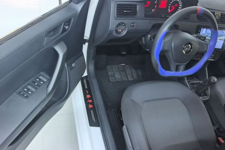 Volkswagen Santana 2021 car image #12