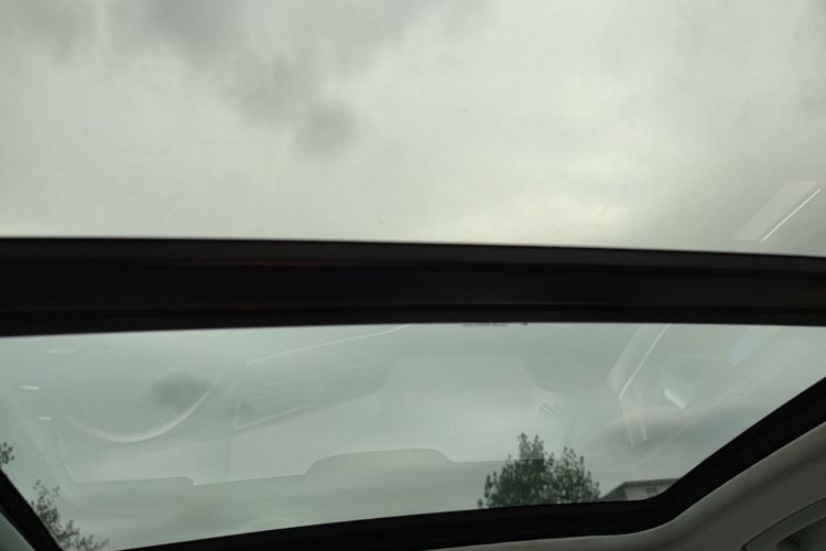 Audi Q3 2020 car image #20