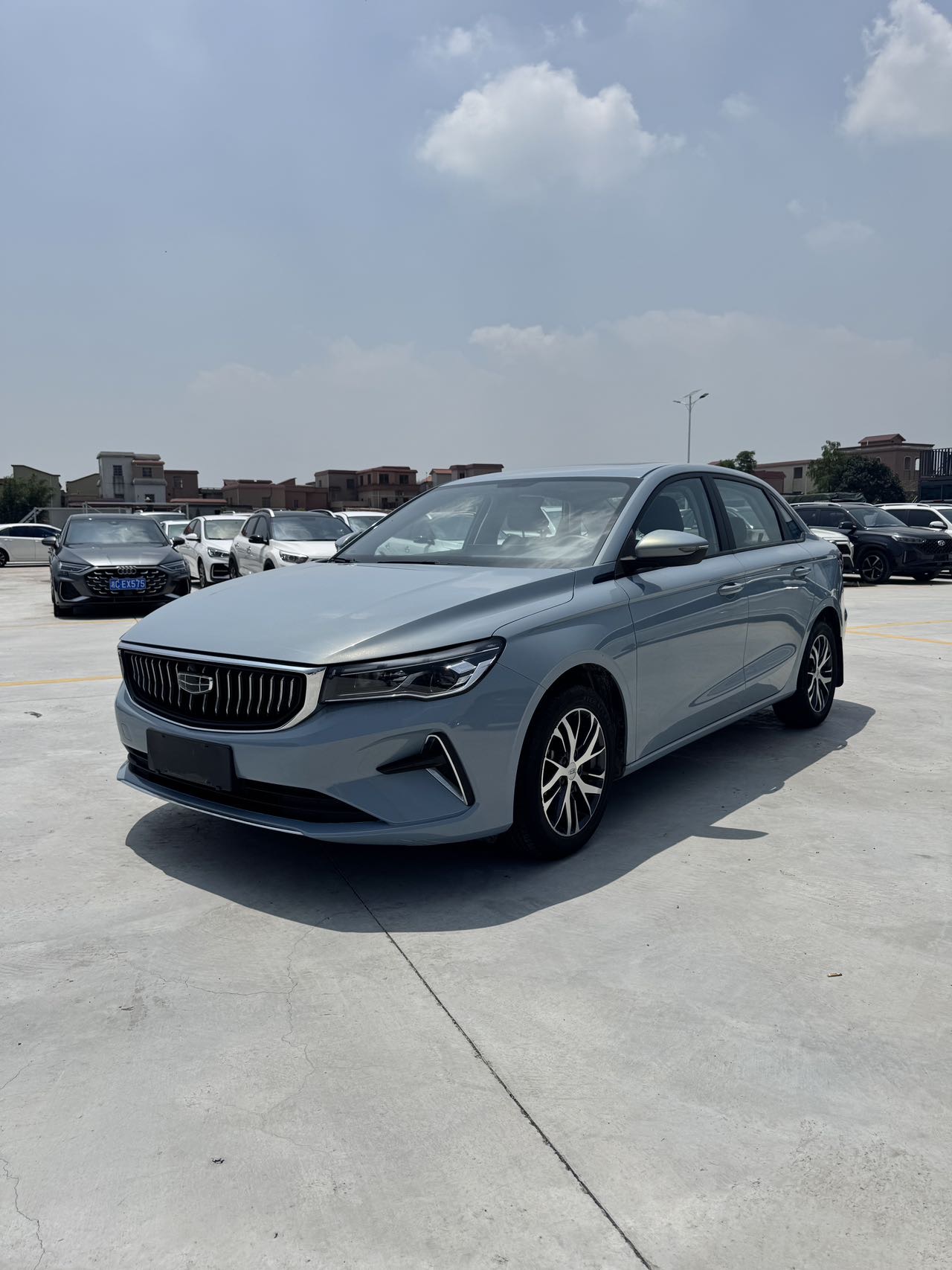 GEELY Emgrand 2023 car image 