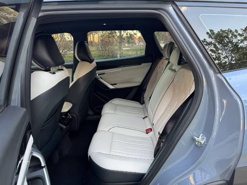 GEELY Boyue L 2023 #8 GEELY Boyue L 2023 immagine di auto #8