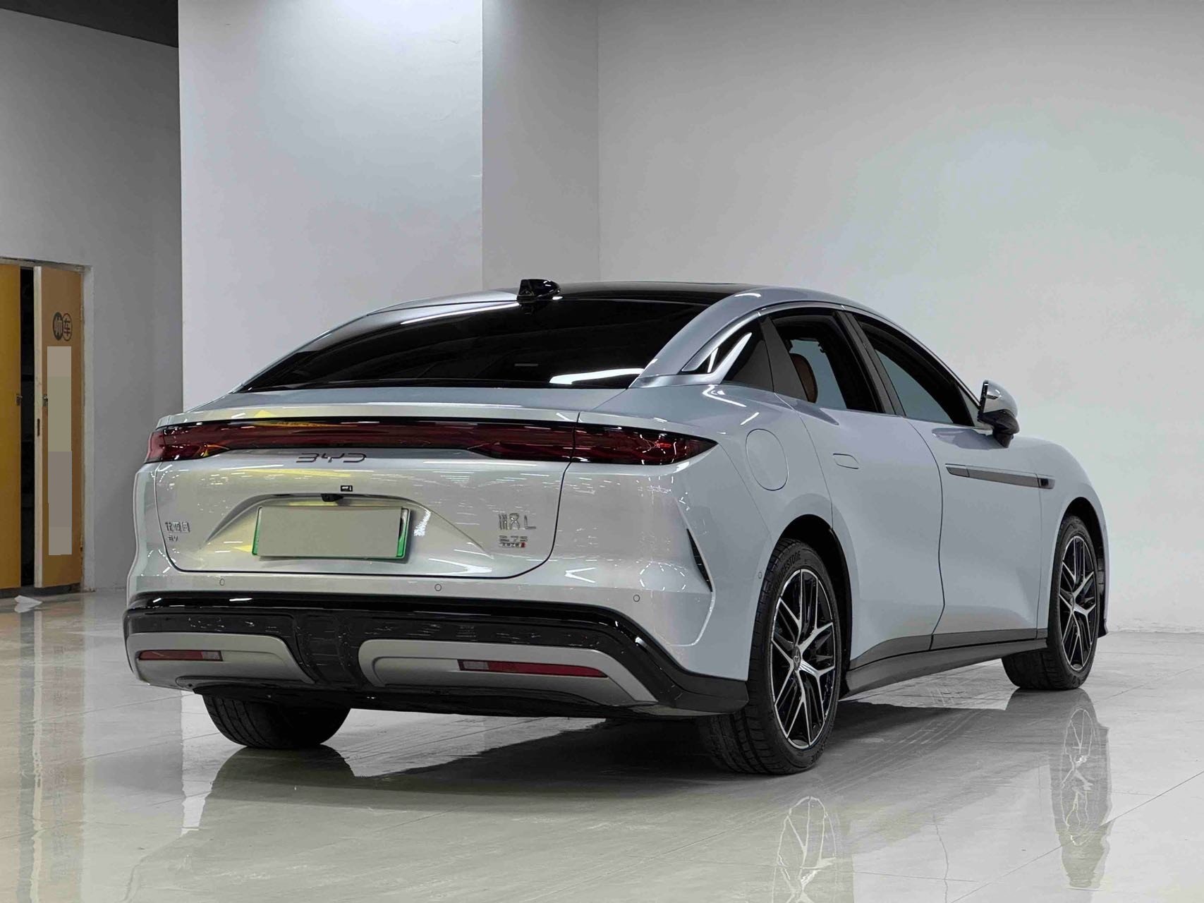 比亚迪 汉L 2025 汽车图片 #8