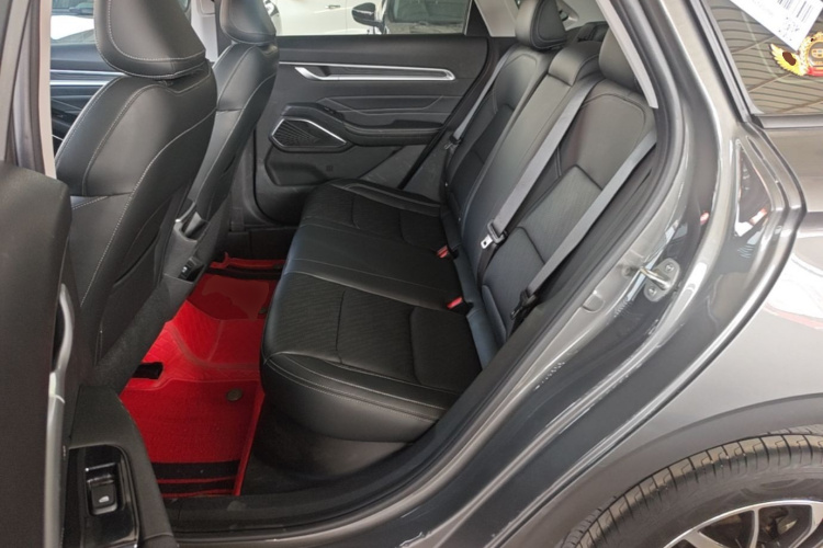 GEELY Emgrand 2023 car image #17