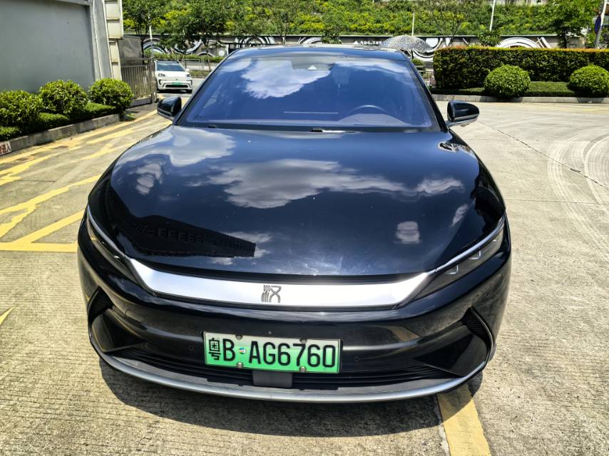 BYD Han 2021 car image #2