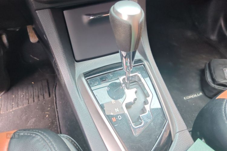 Toyota Corolla 2017 #16 Toyota Corolla 2017 car image #16