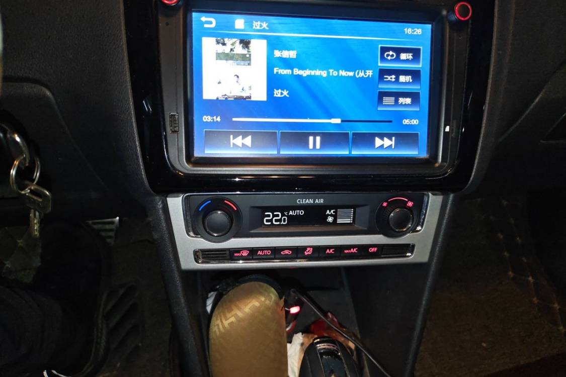 Volkswagen Polo 2016 #28 Volkswagen Polo 2016 car image #28