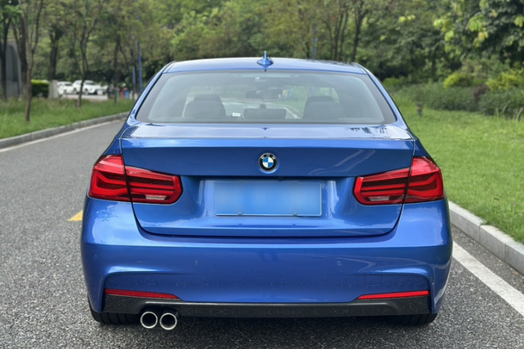 BMW 3 Series 2017 #4 BMW 3 Series 2017 car image #4