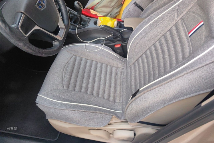 GEELY Emgrand 2018 car image #17