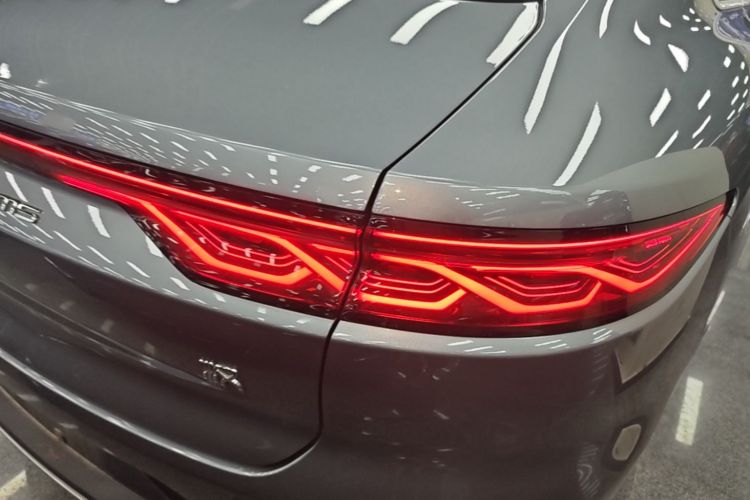 BYD Han 2023 car image #8