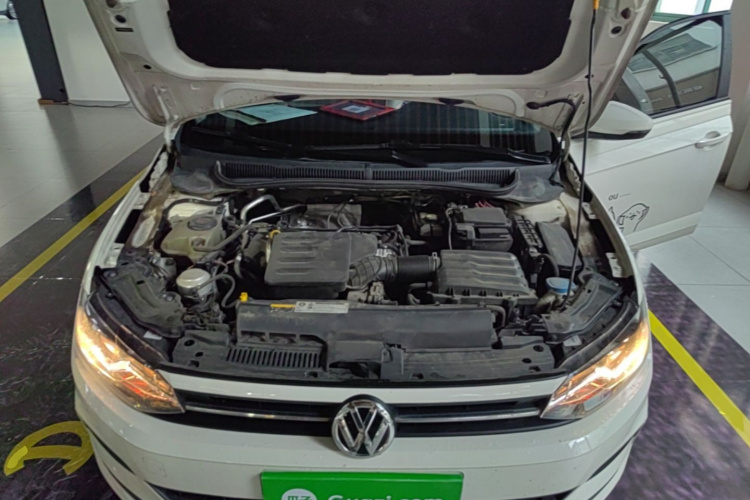 Volkswagen Polo 2020 car image #22
