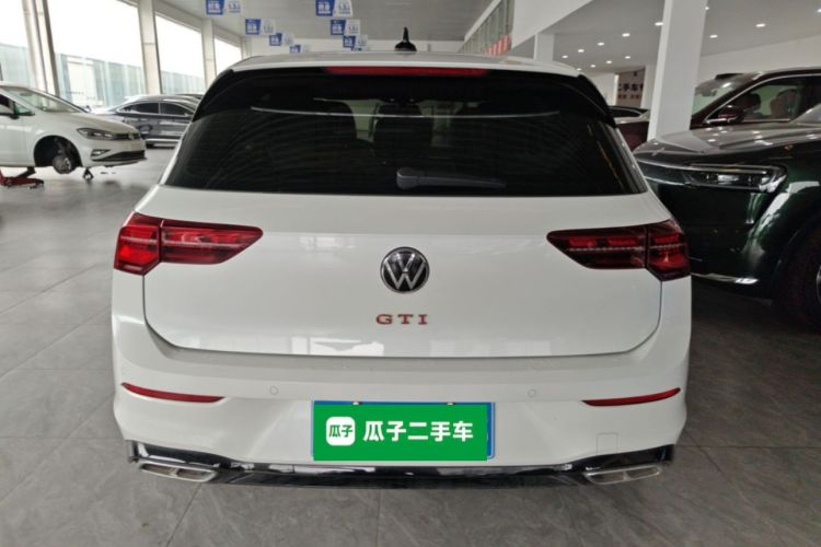 Volkswagen Golf 2022 car image #6