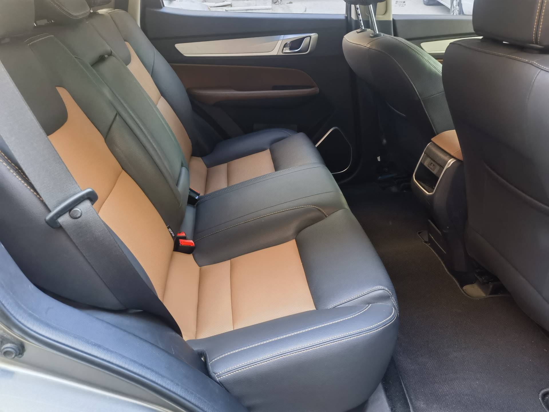 GEELY Vision X6 2019 صورة سيارة #9