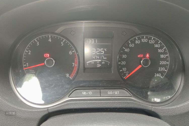 Volkswagen Polo 2016 car image #14