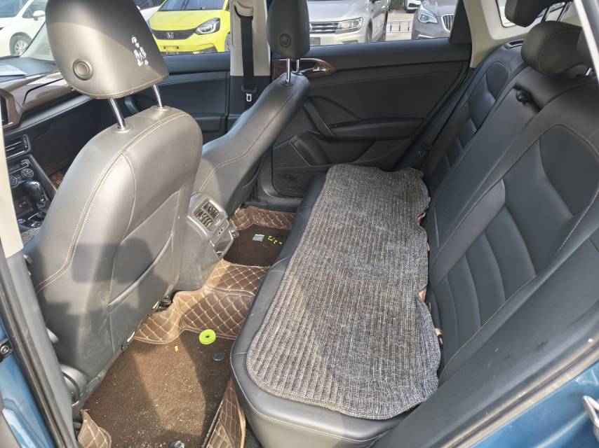 Volkswagen Tharu 2019 #5 Volkswagen Tharu 2019 car image #5