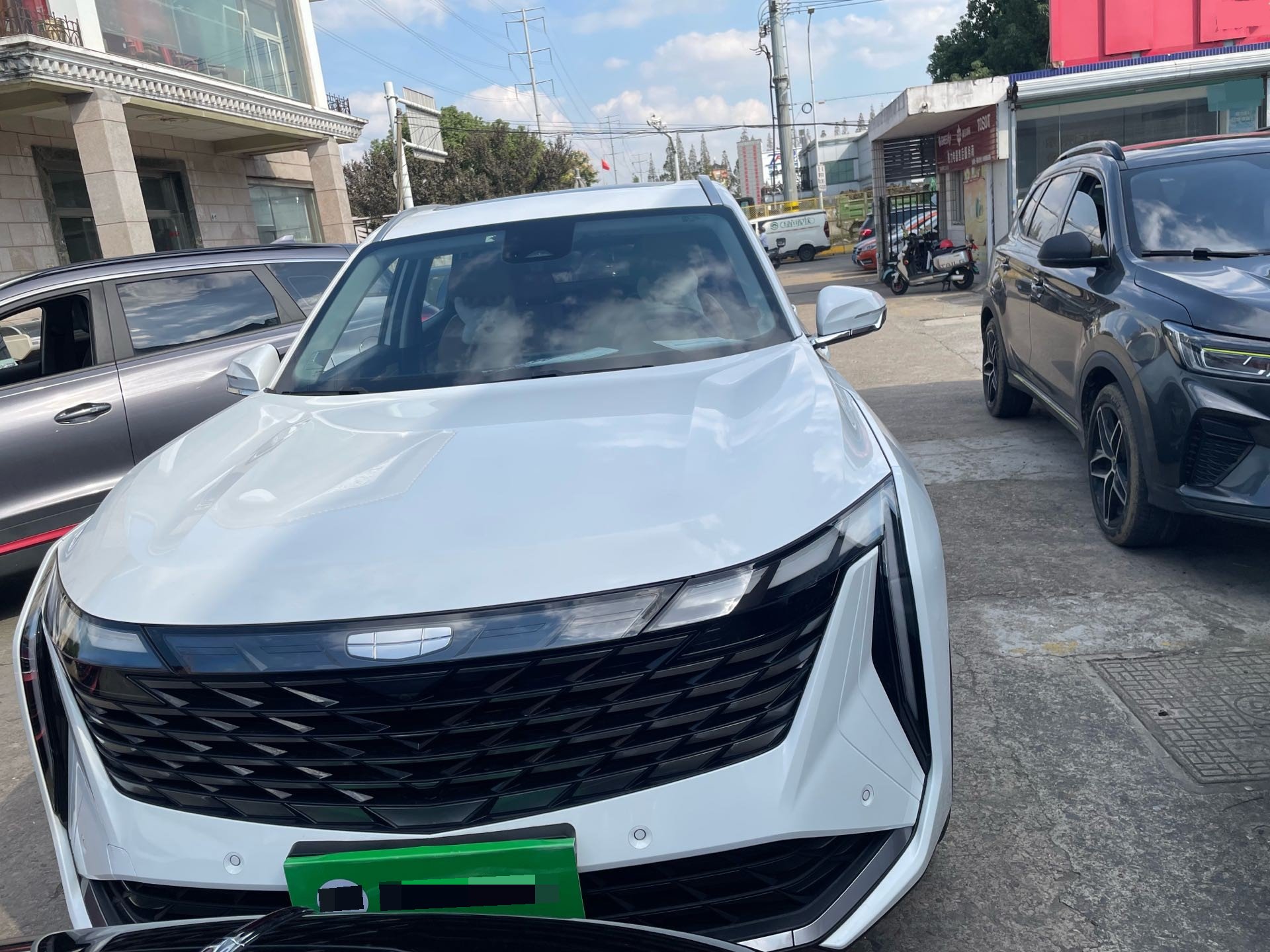 GEELY Boyue L 2023 immagine di auto #3