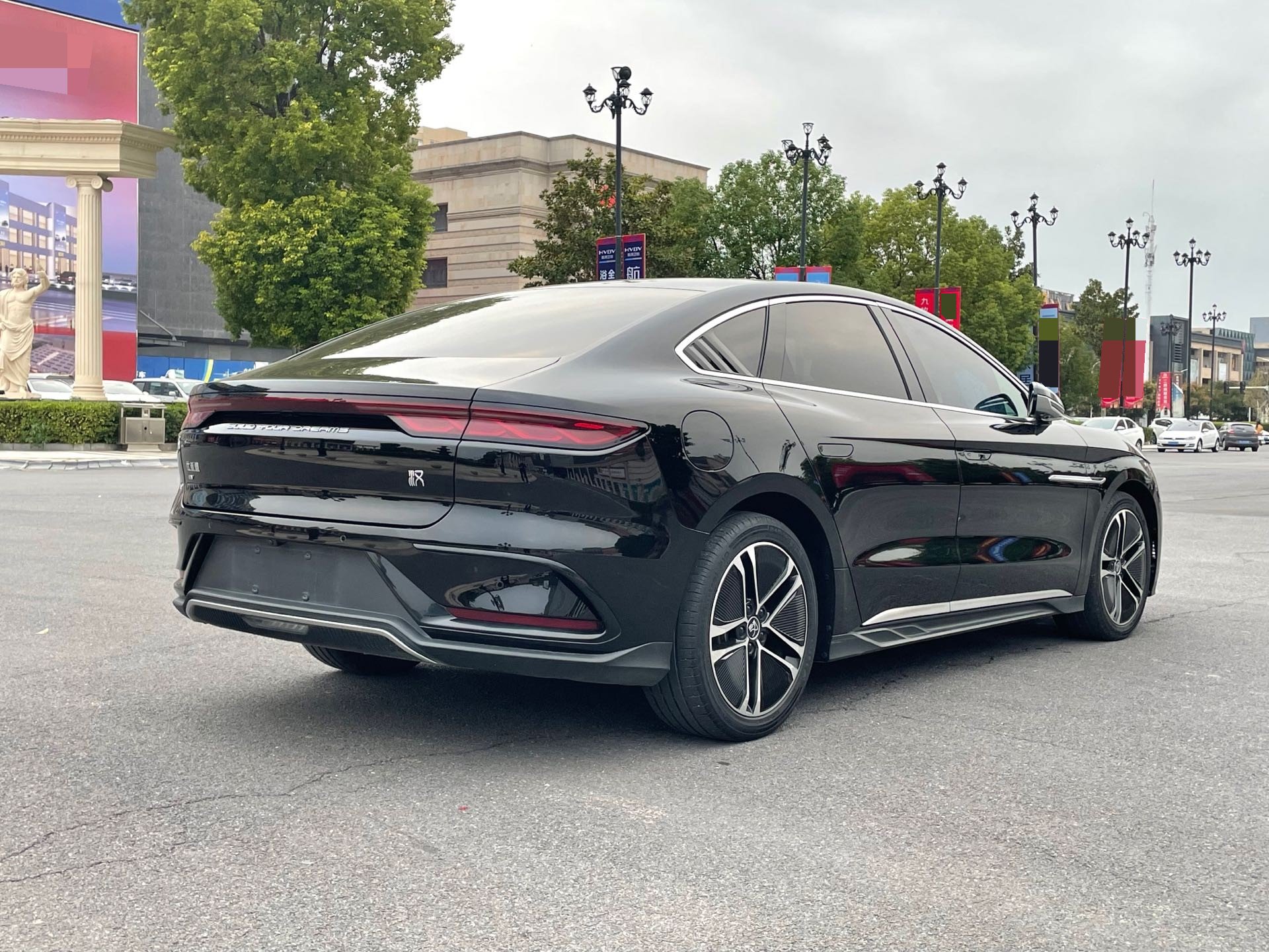 BYD Han 2023 صورة سيارة #9