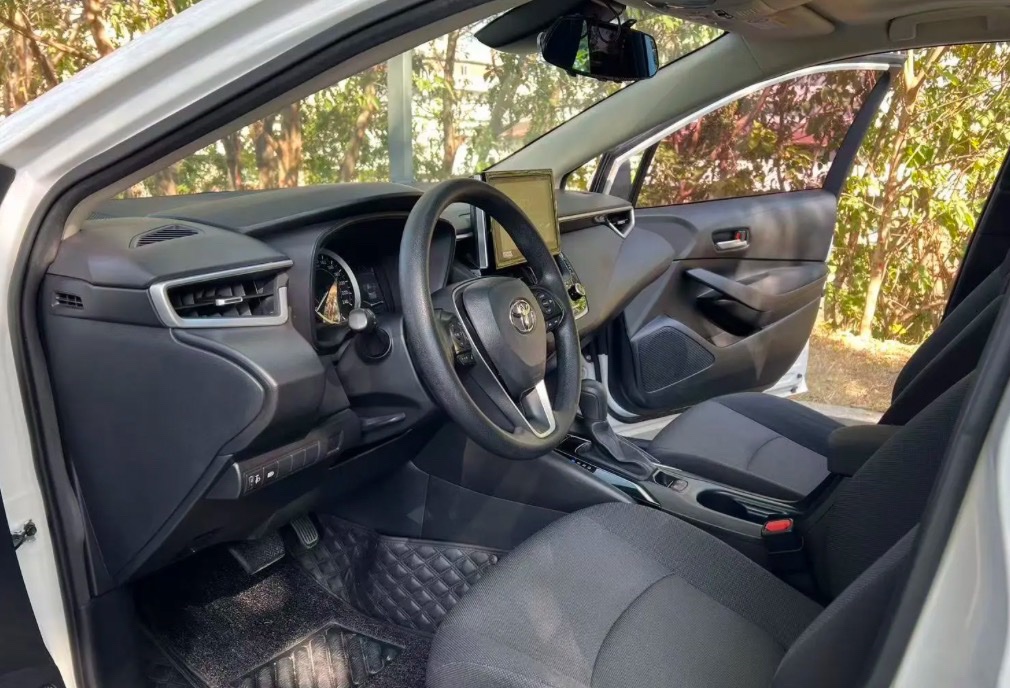 Toyota Corolla 2019 #4 Toyota Corolla 2019 car image #4