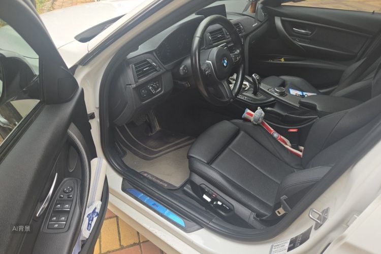 BMW 3 Series 2018 #18 BMW 3 Series 2018 car image #18