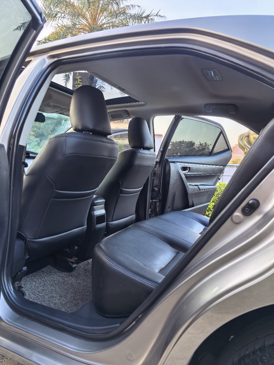 Toyota Corolla 2018 #9 Toyota Corolla 2018 car image #9
