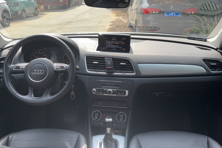 Audi Q3 2016 #12 Audi Q3 2016 car image #12