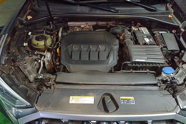 Audi Q3 2022 car image #22