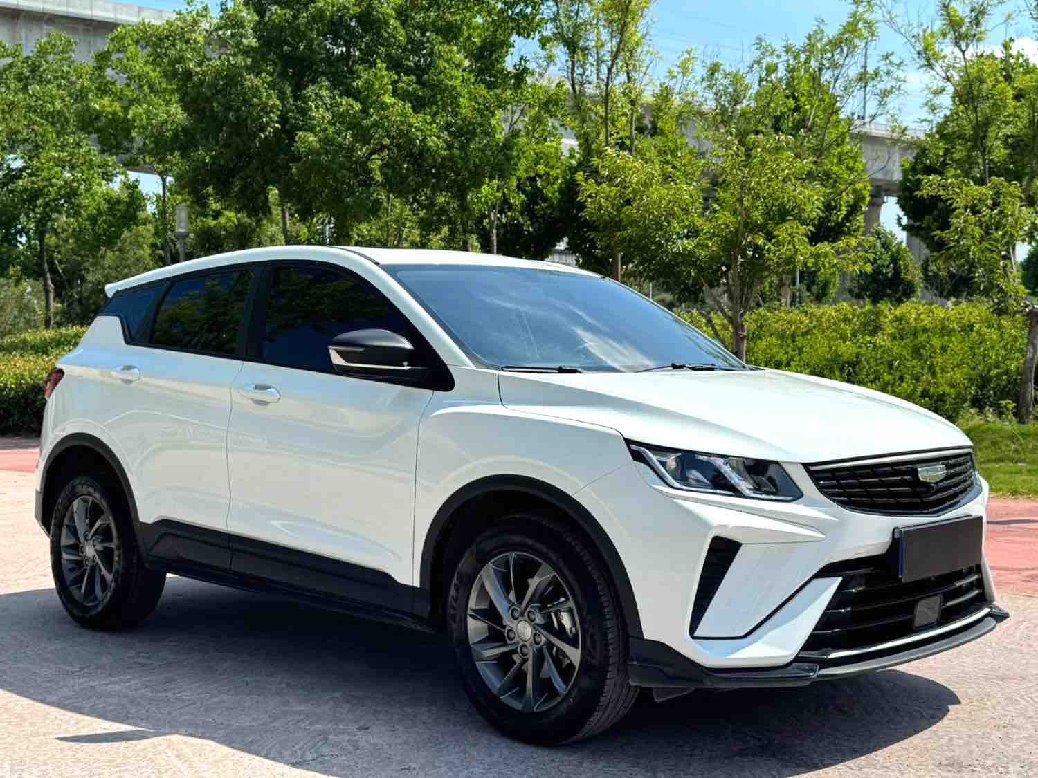 GEELY Coolray 2025 #2 GEELY Coolray 2025 car image #2