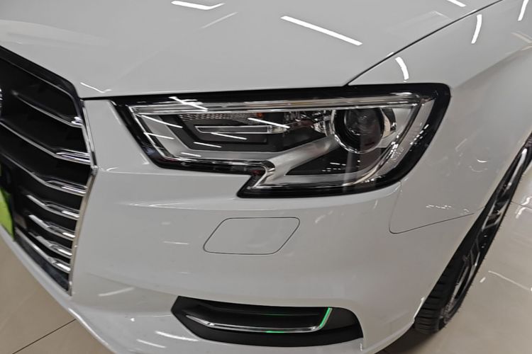 Audi A3 2021 immagine di auto #23
