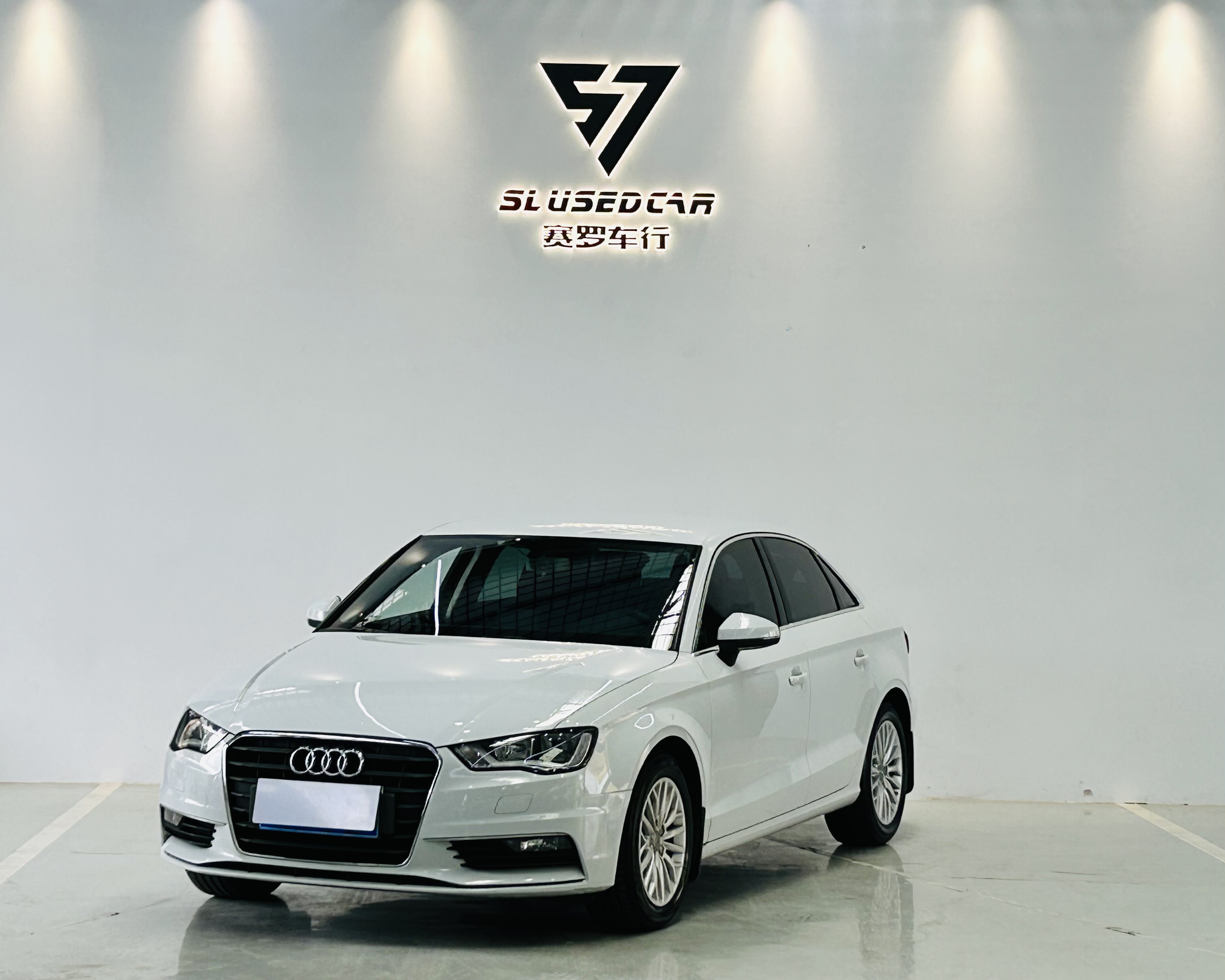 2017 2017 car image