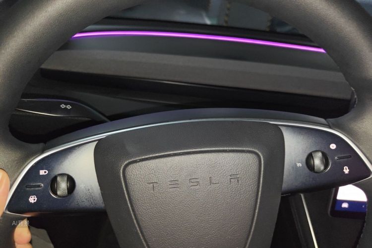 Tesla Model Y 2025 #13 Tesla Model Y 2025 immagine di auto #13