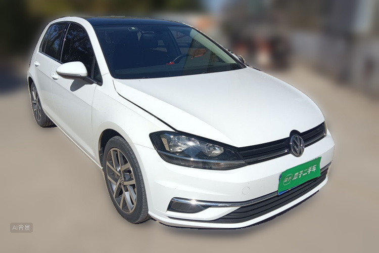 Volkswagen Golf 2019 car image #4