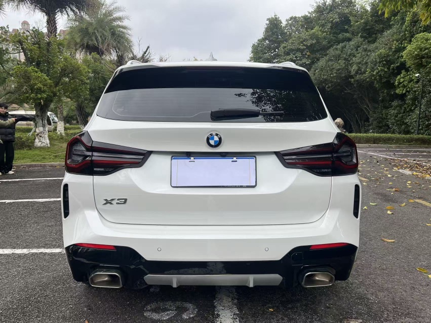BMW X3 2023 car image #8