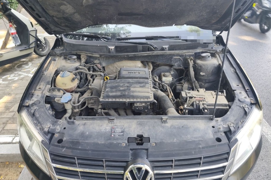 Volkswagen Lavida 2014 car image #10