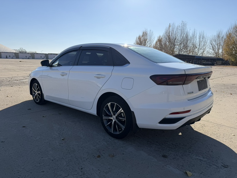 GEELY Emgrand 2024 car image #7