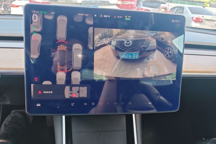 Tesla Model 3 2020 #13 Tesla Model 3 2020 صورة سيارة #13
