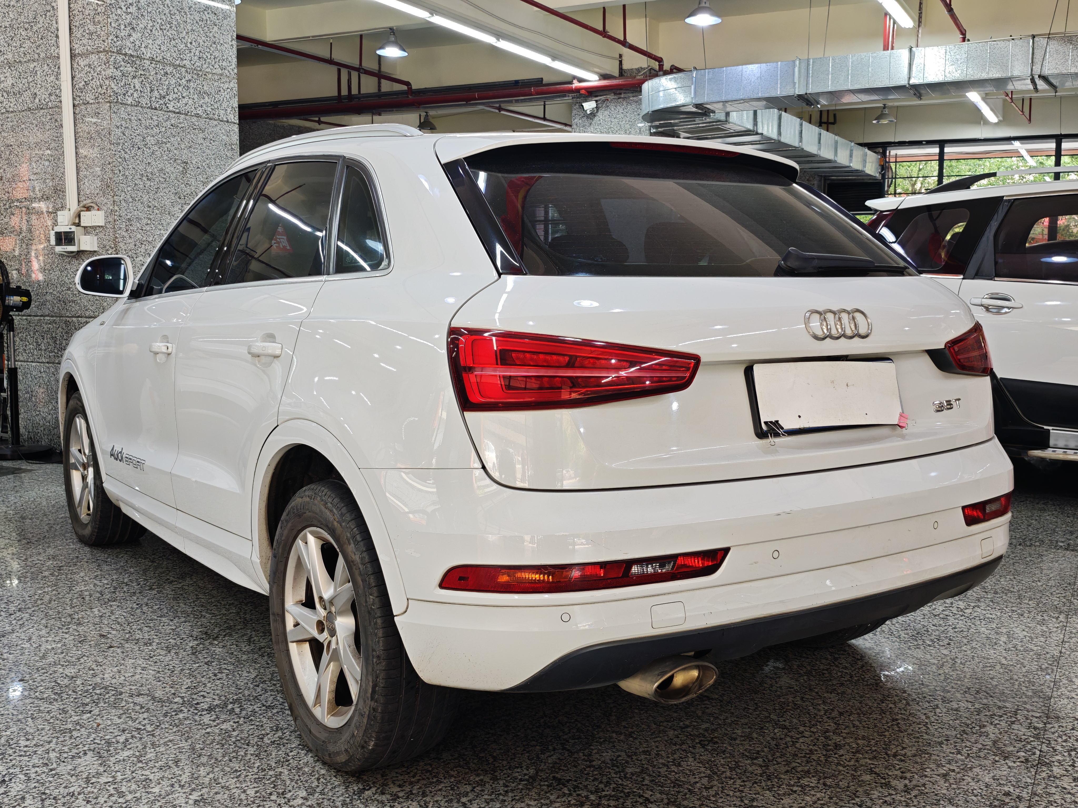 Audi Q3 2018 immagine di auto #7