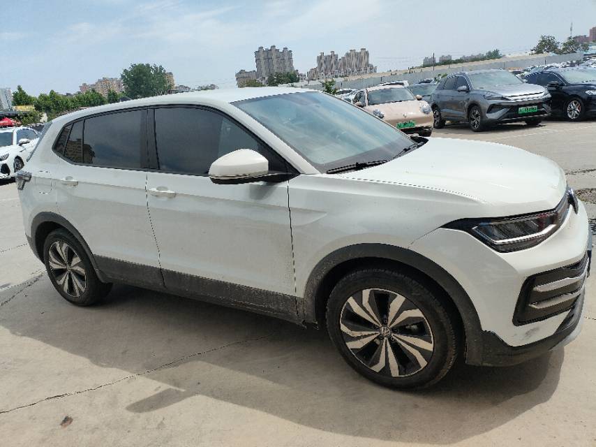 Volkswagen Tharu 2025 imagem de carro #2