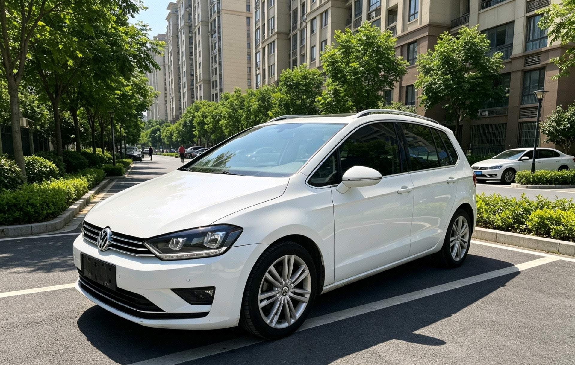 2017 2017 car image