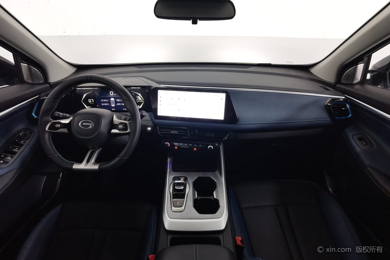 GAC Trumpchi GS3 2026 #12 GAC Trumpchi GS3 2026 car image #12
