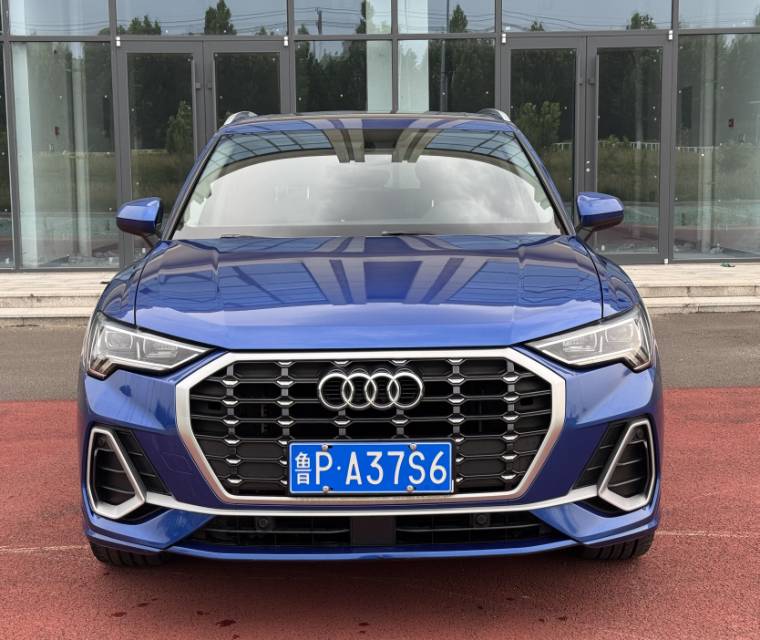 Audi Q3 2021 #2 Audi Q3 2021 car image #2