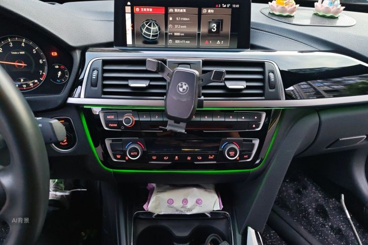 BMW 3 Series GT 2020 car image #15