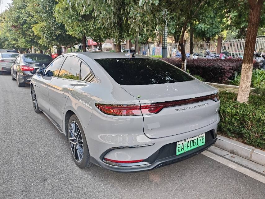 BYD Han 2025 car image #3