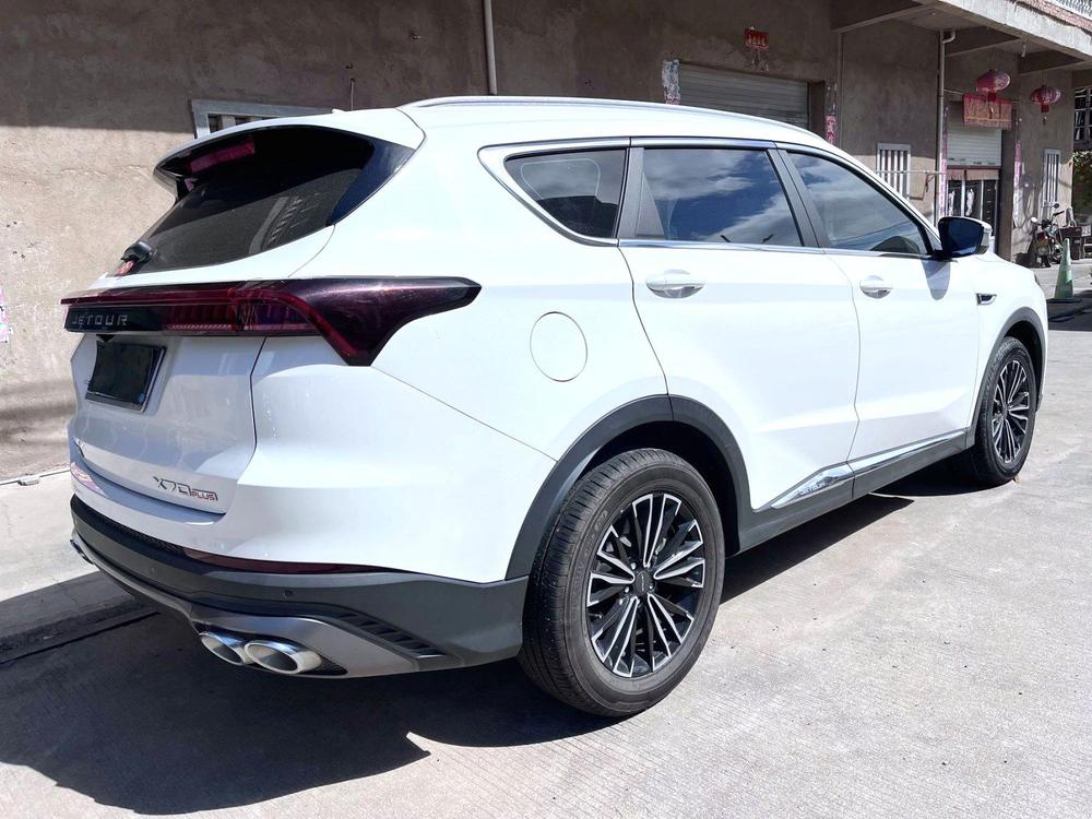 Jetour X70 PLUS 2022 immagine di auto #6