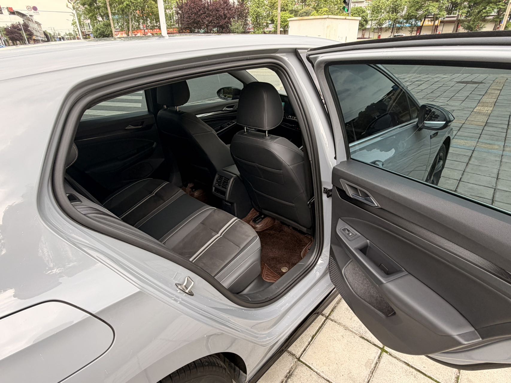 Volkswagen Golf 2023 imagem de carro #8