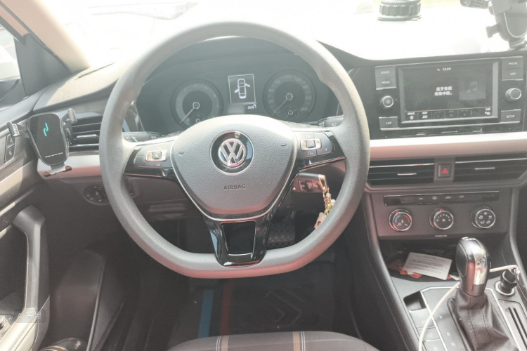 Volkswagen Lavida 2019 #12 Volkswagen Lavida 2019 car image #12