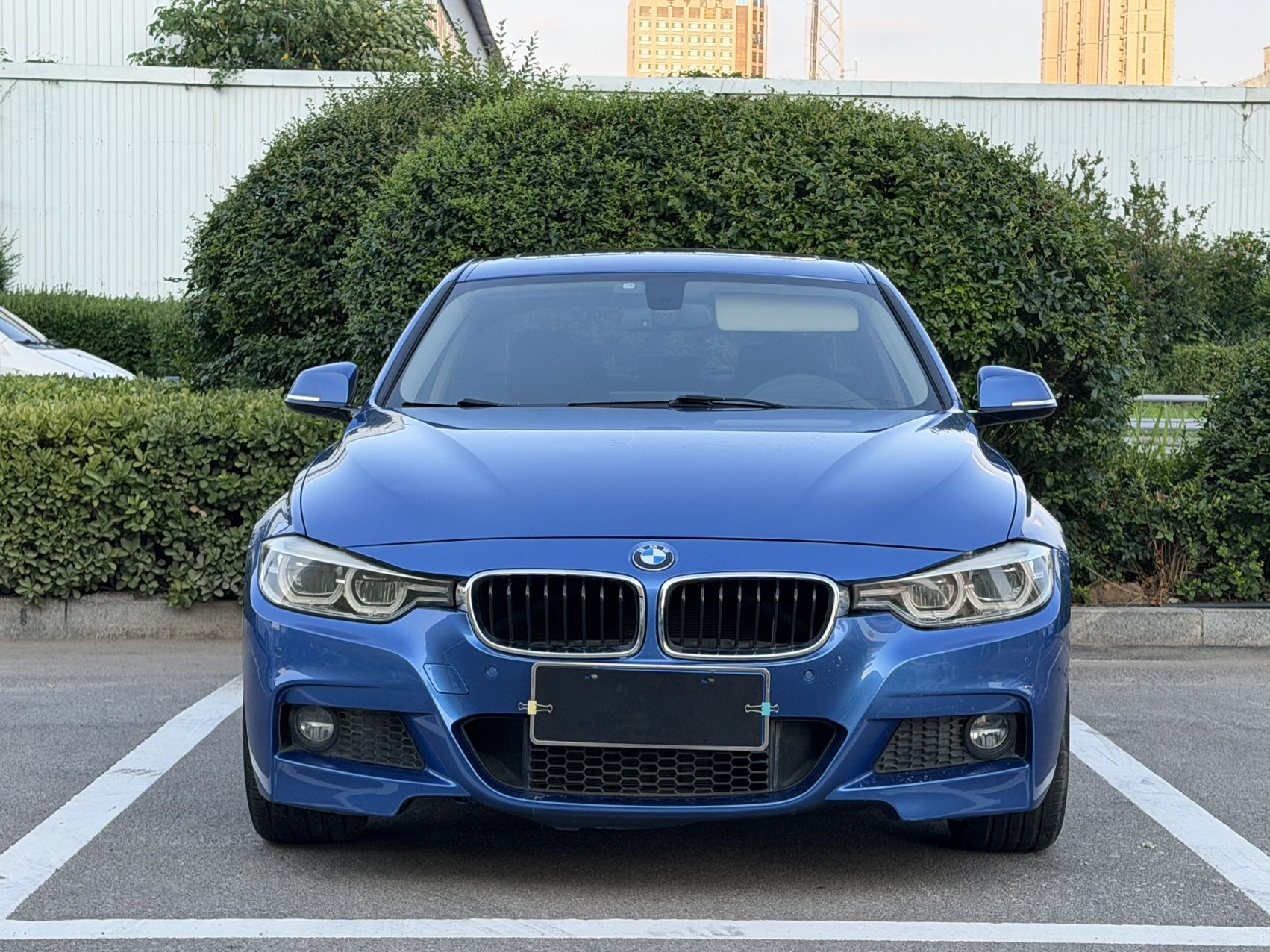 BMW 3 Series 2019 #2 BMW 3 Series 2019 car image #2