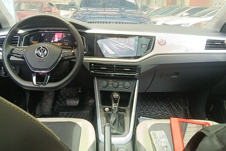 Volkswagen Polo 2023 #10 Volkswagen Polo 2023 car image #10