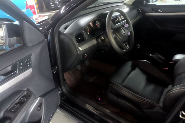 Volkswagen Lavida 2018 #16 Volkswagen Lavida 2018 car image #16