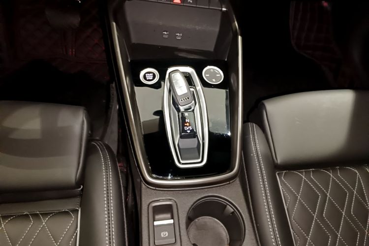 Audi A3 2025 car image #14
