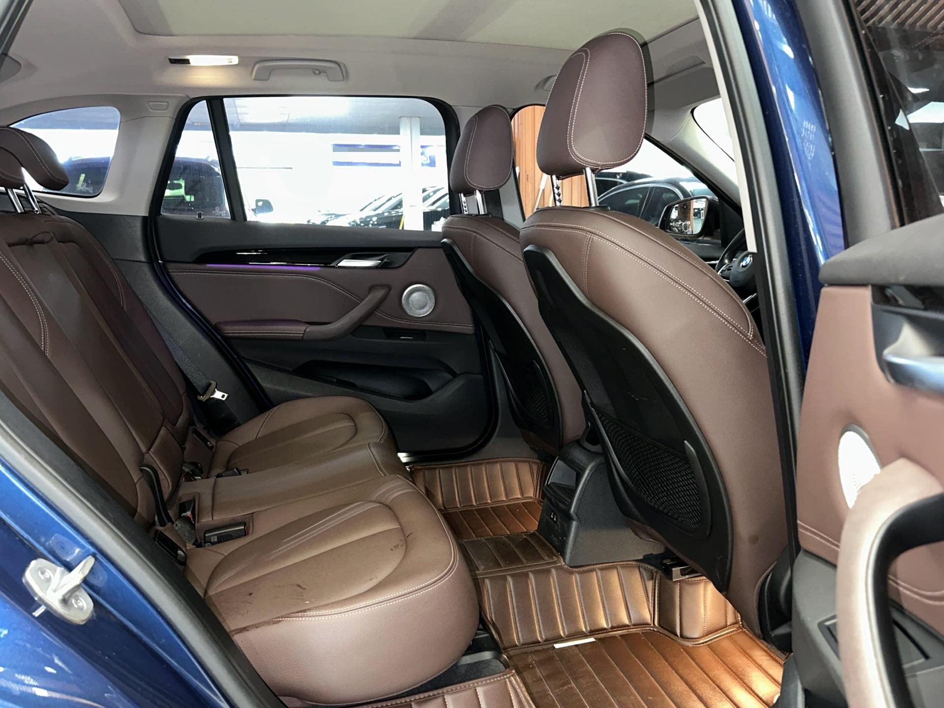 BMW X1 2020 car image #8