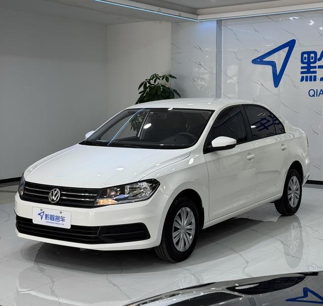 Volkswagen Santana 2022 car image #11